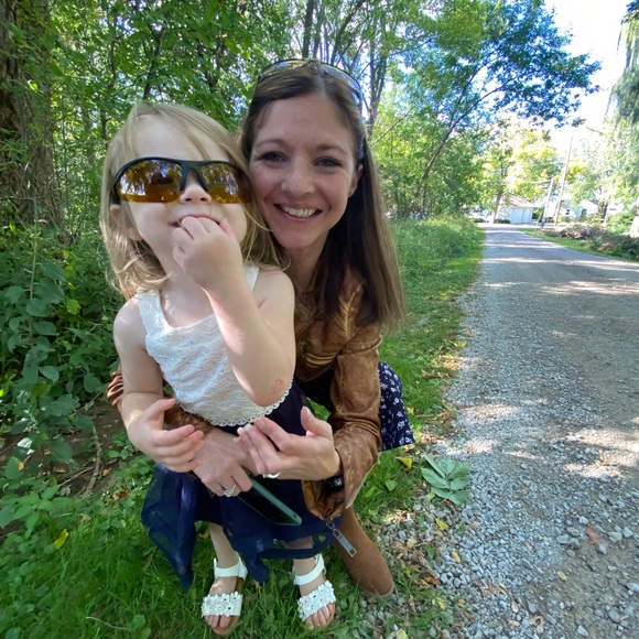 Meet the Posher Other - Meet your Posher, Heather